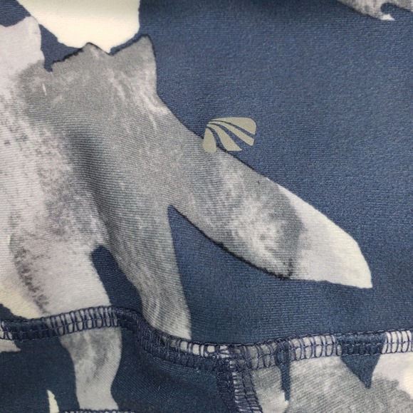 Marika Women Leggings S Blue Floral Activewear Pockets - Picture 2 of 7